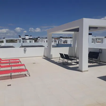 Sunset Paradise - Sleeps 4 Pool Terrace & Views Apartment *