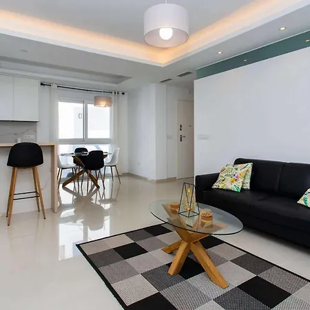 Apartment Sunset Paradise - Sleeps 4 Pool Terrace & Views