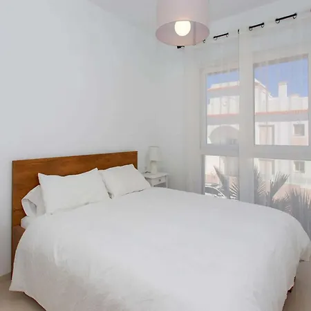 Sunset Paradise - Sleeps 4 Pool Terrace & Views