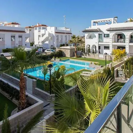 Sunset Paradise - Sleeps 4 Pool Terrace & Views Apartment *